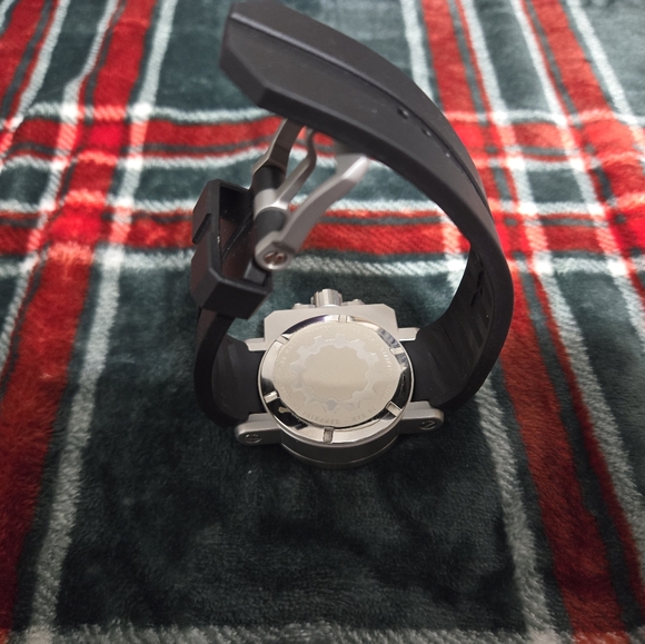 Rare Oakley Gearbox Watch Brushed Stainless Steel Expedient Camo Dial OW0009-01 - Picture 6 of 8